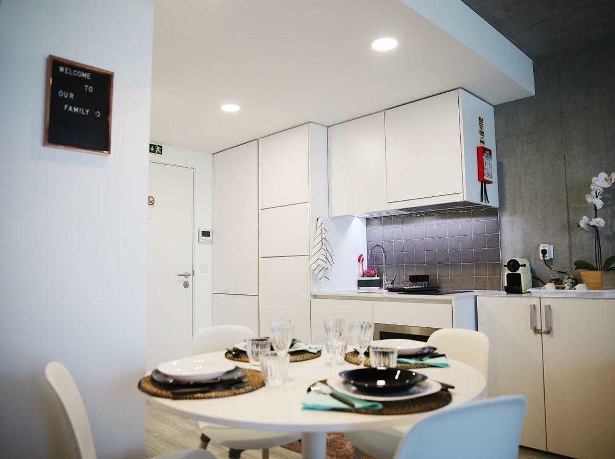Family Studio Aveiro Appartement Buitenkant foto