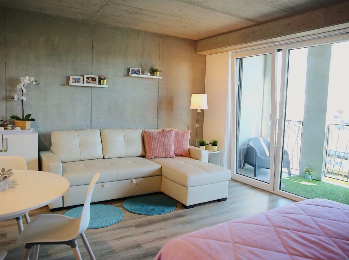 Family Studio Aveiro Appartement Buitenkant foto